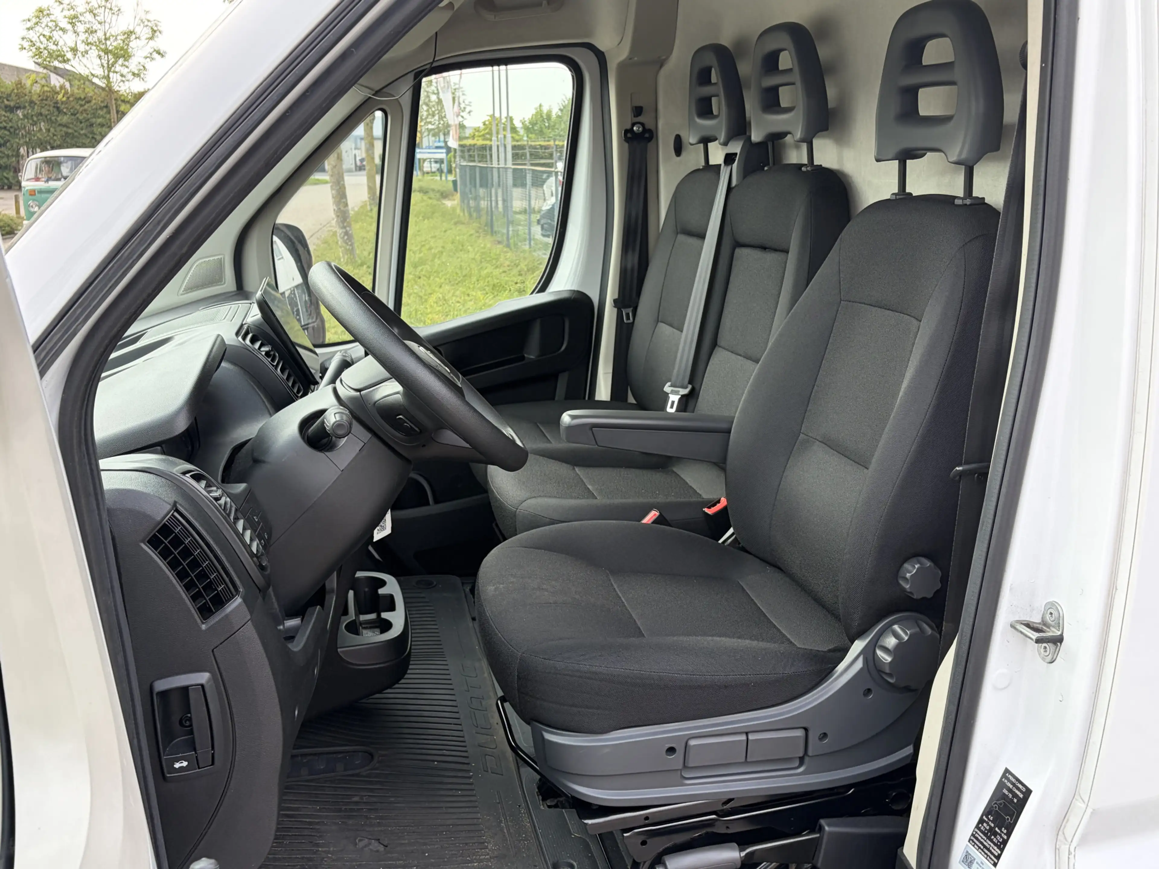 Fiat Ducato 35 2.2 MultiJet 140PK E6 Automaat L2H2 ✓ 3-zits ✓ — photo 8