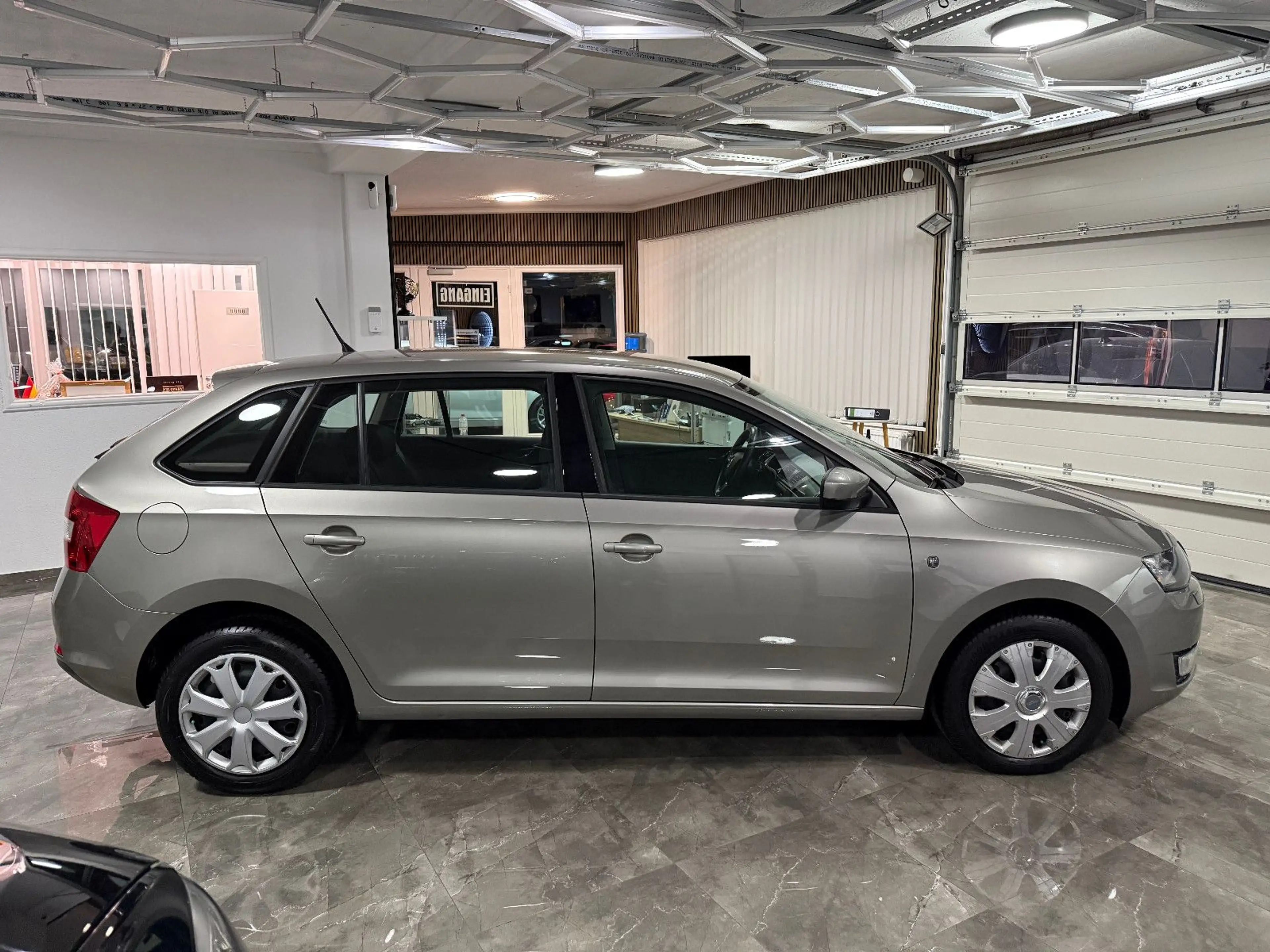 Skoda Rapid/Spaceback 1.4 TSI Spaceback Ambition / DSG 2.Hand — photo 5