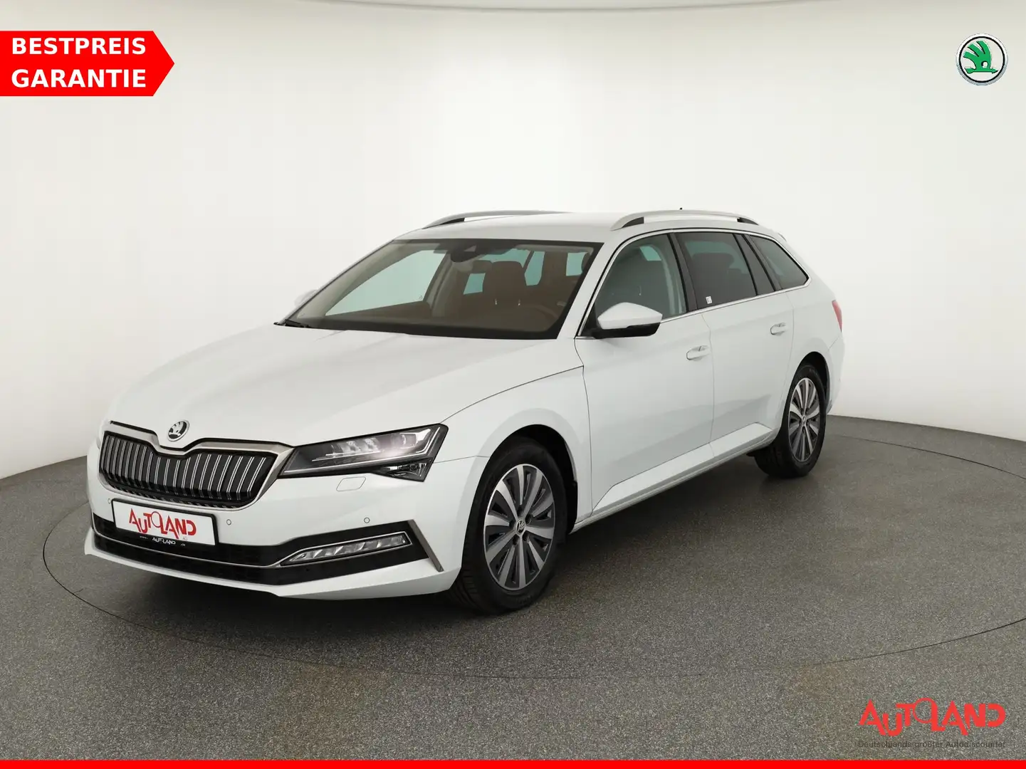Skoda Superb Combi 1.4 TSI DSG iV LED Navi ACC Kamera Blanc - 1
