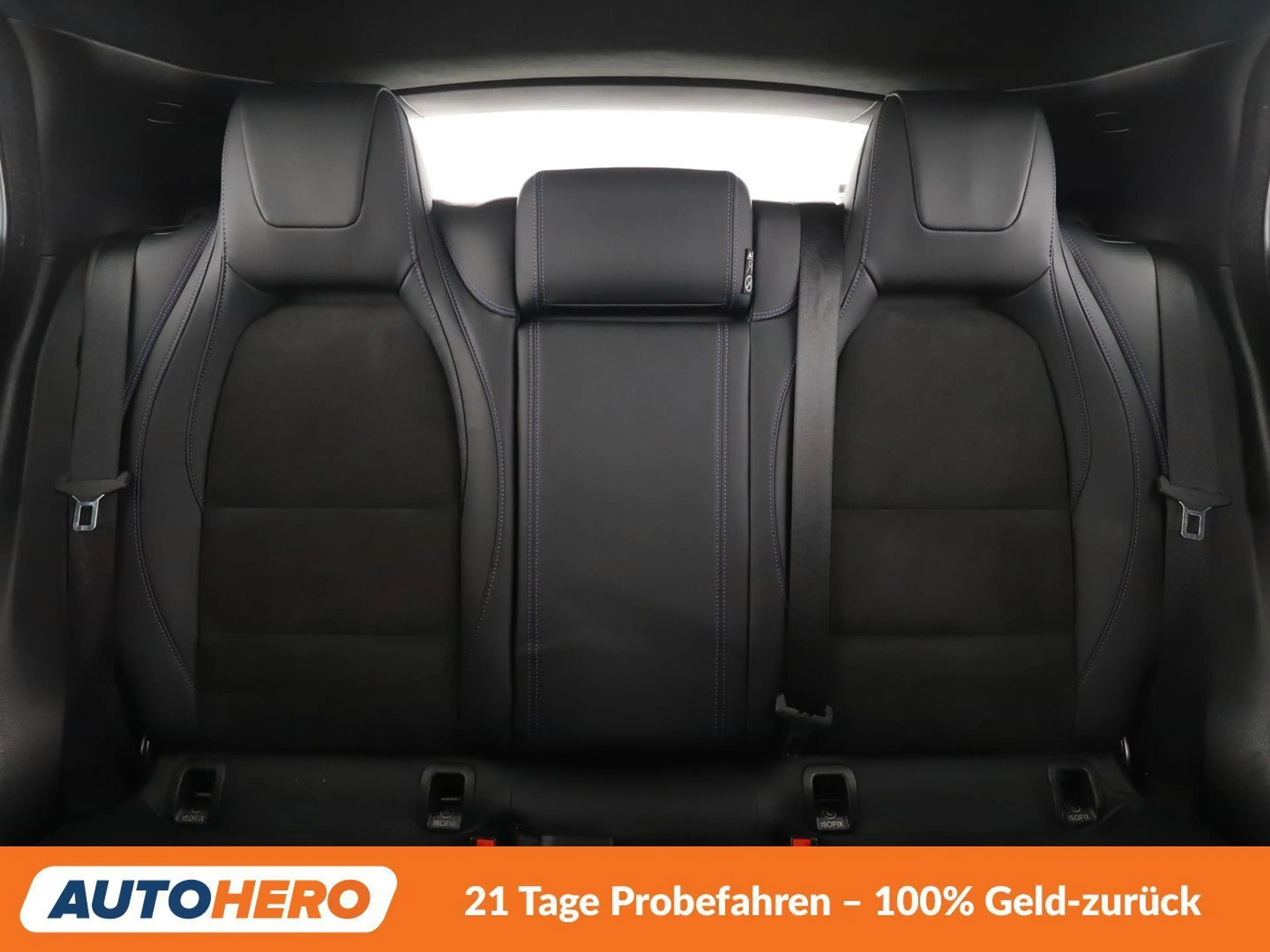 Infiniti Q30 1.6 Sport — photo 15