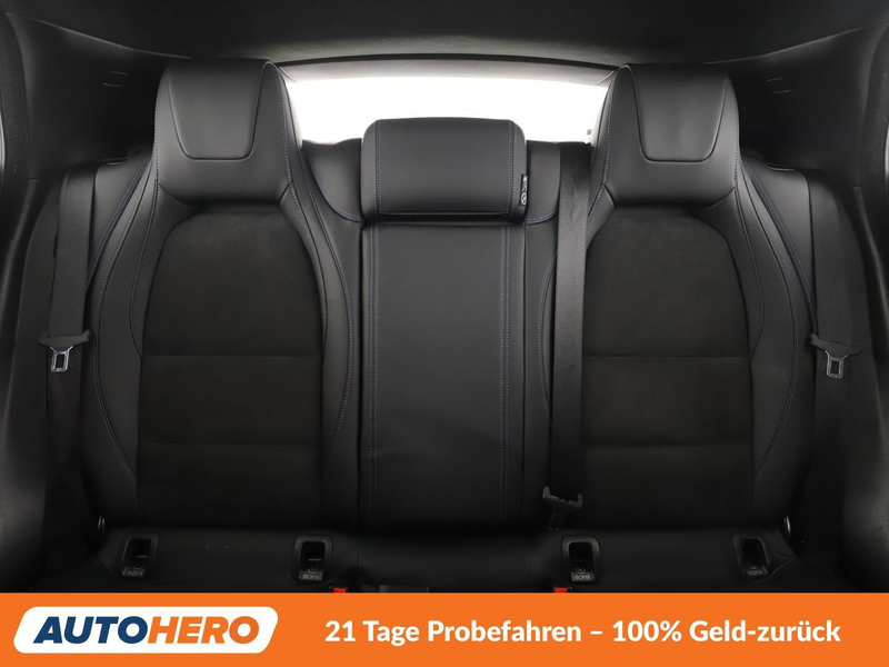 Infiniti Q30 1.6 Sport — photo 15