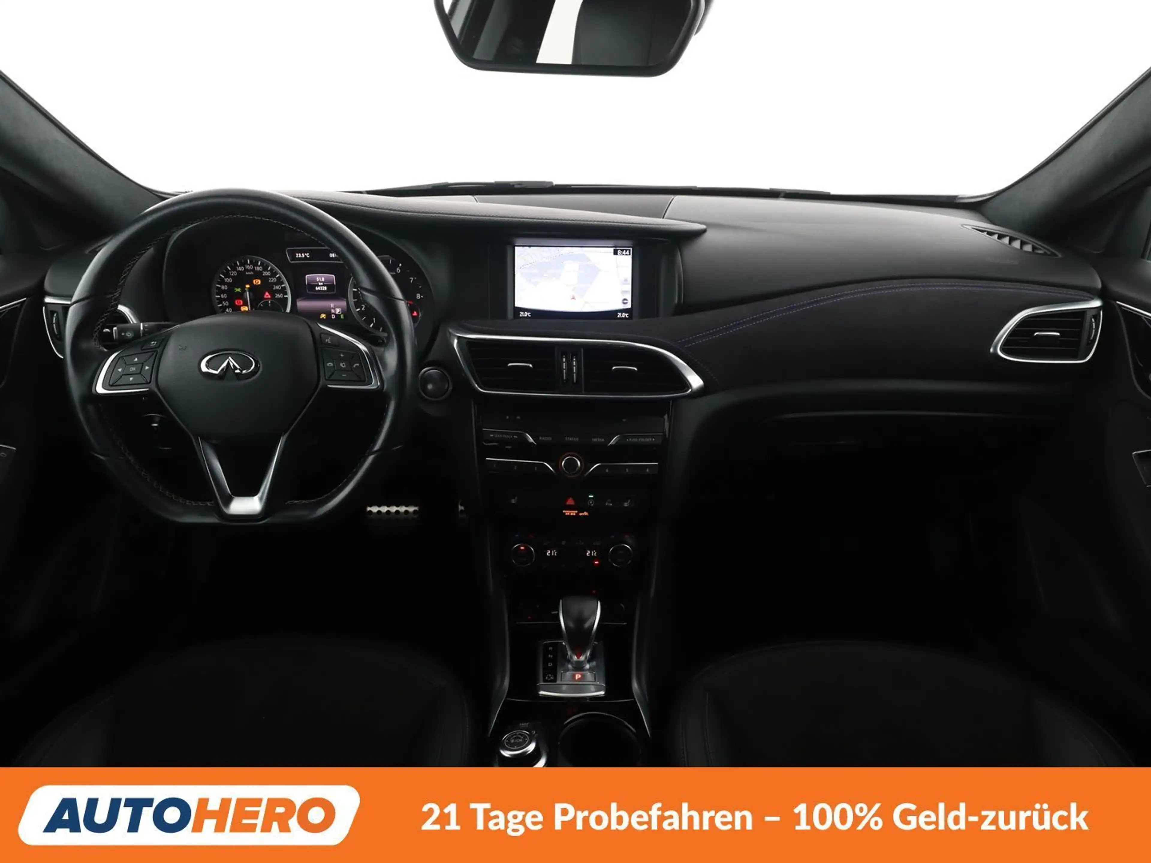 Infiniti Q30 1.6 Sport — photo 12