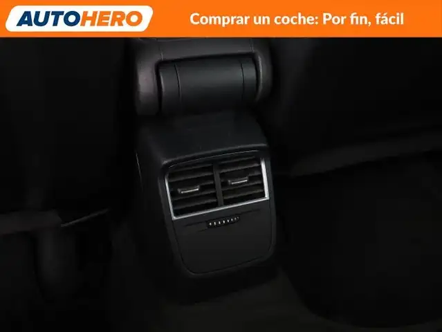 Audi A3 view 25