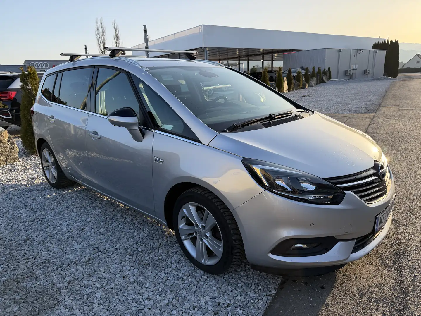 Opel Zafira Tourer 1,6 CDTI Ecotec Österreich Edition Start/Stop - 1