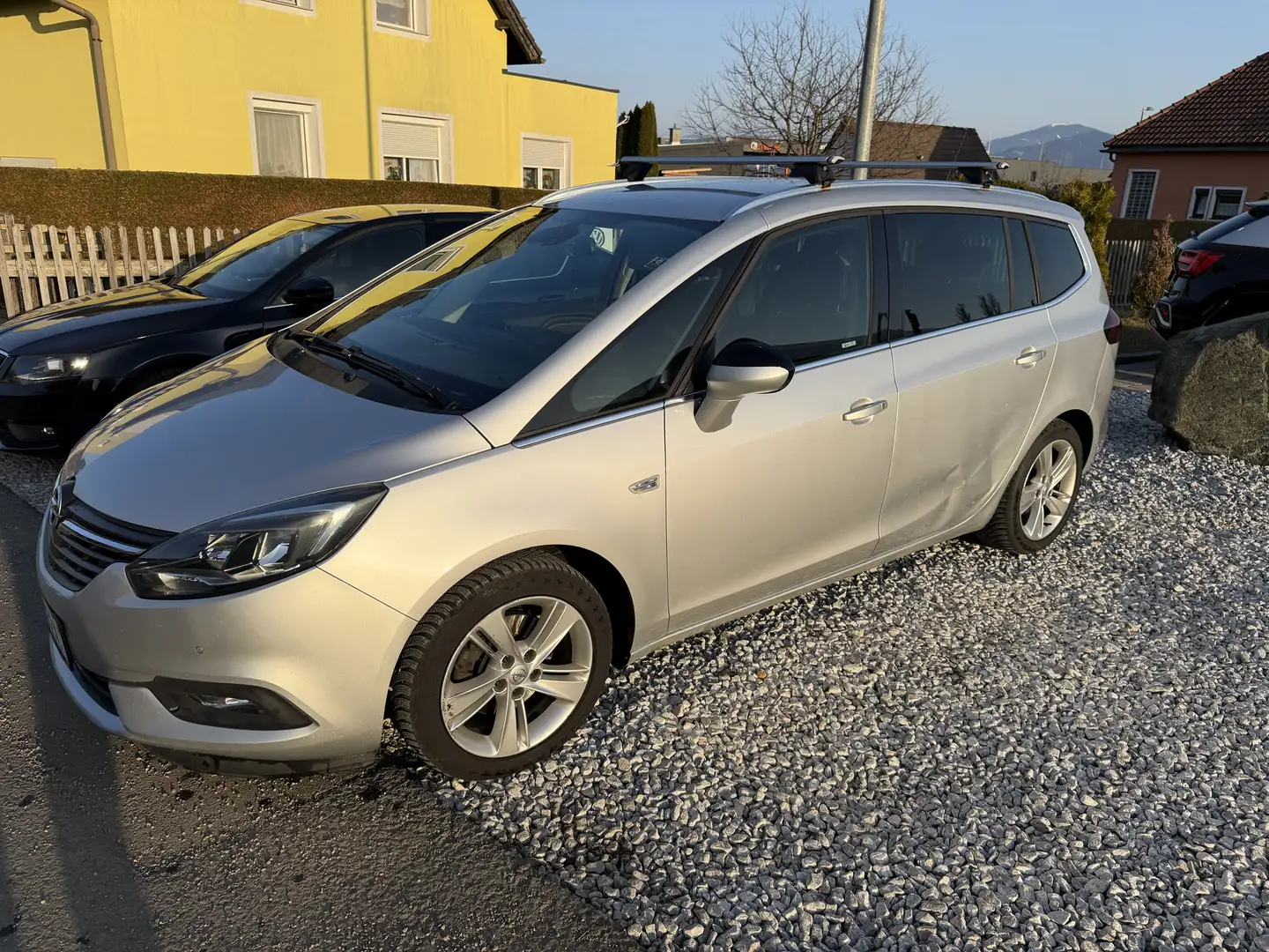 Opel Zafira Tourer 1,6 CDTI Ecotec Österreich Edition Start/Stop - 2