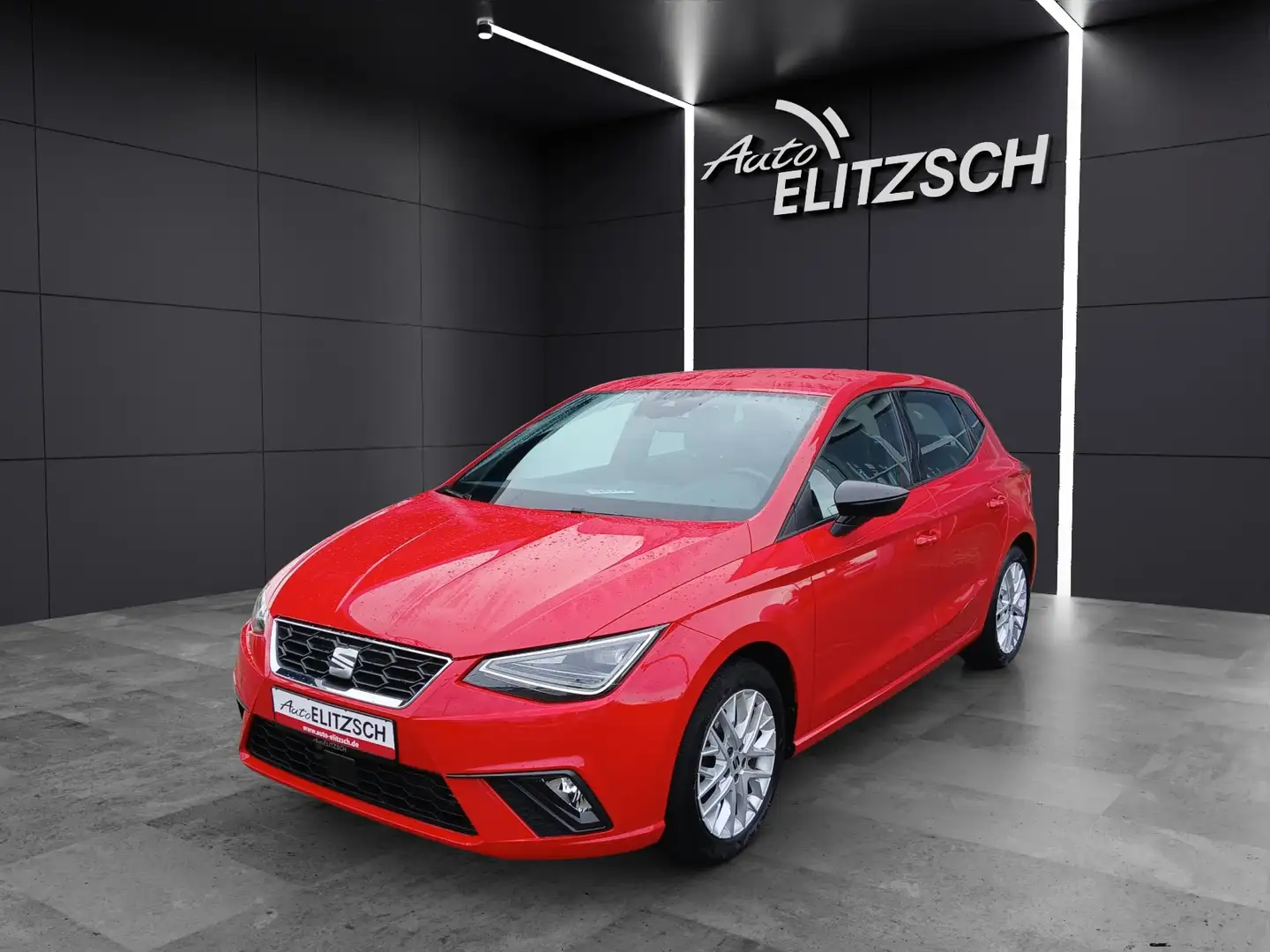 SEAT Ibiza TSI FR-Line DSG LED Navi AID GRA PDC SH Rot - 2