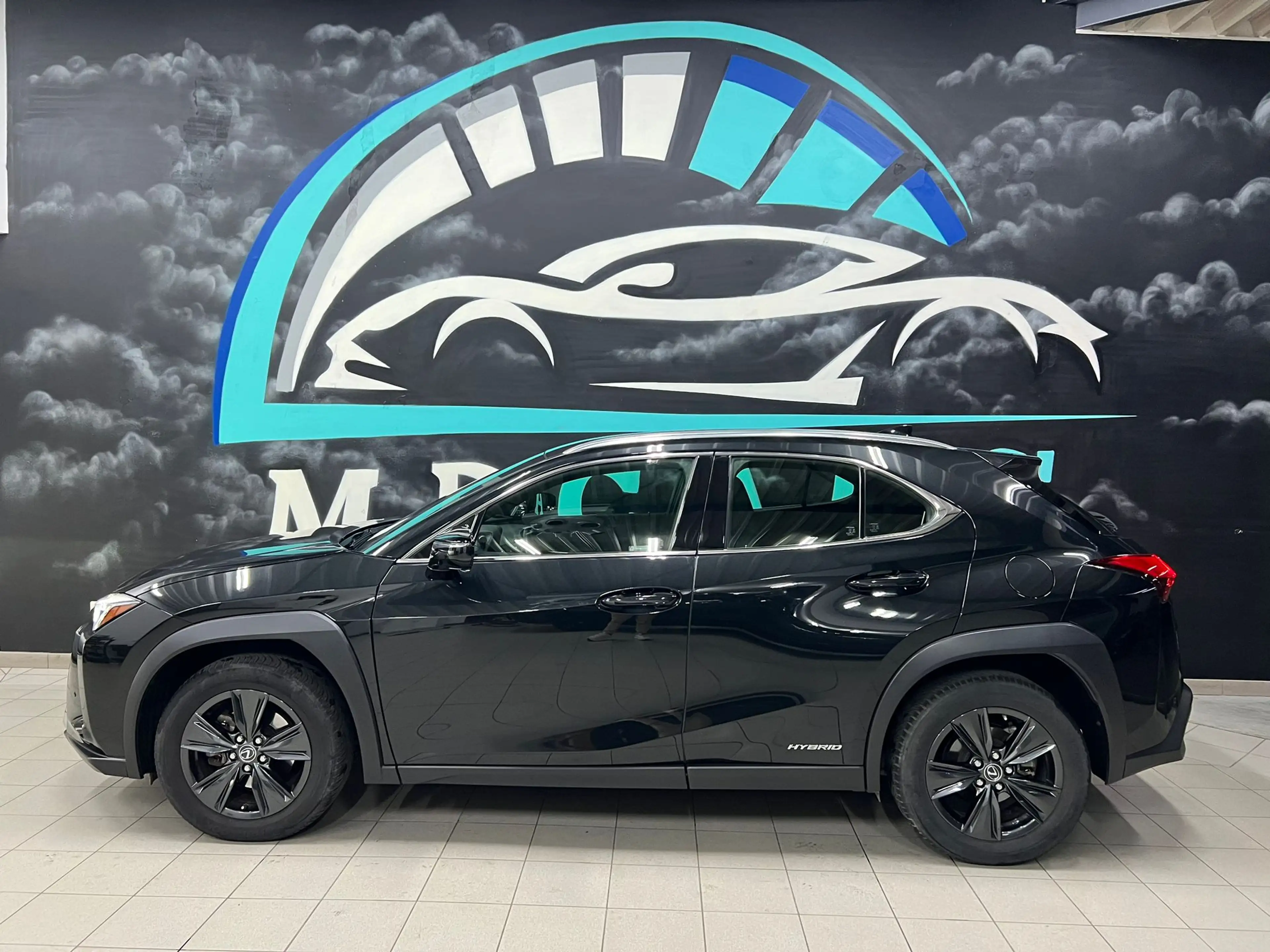 Lexus UX 250h UX 250h 2.0i FWD Black Line — photo 11