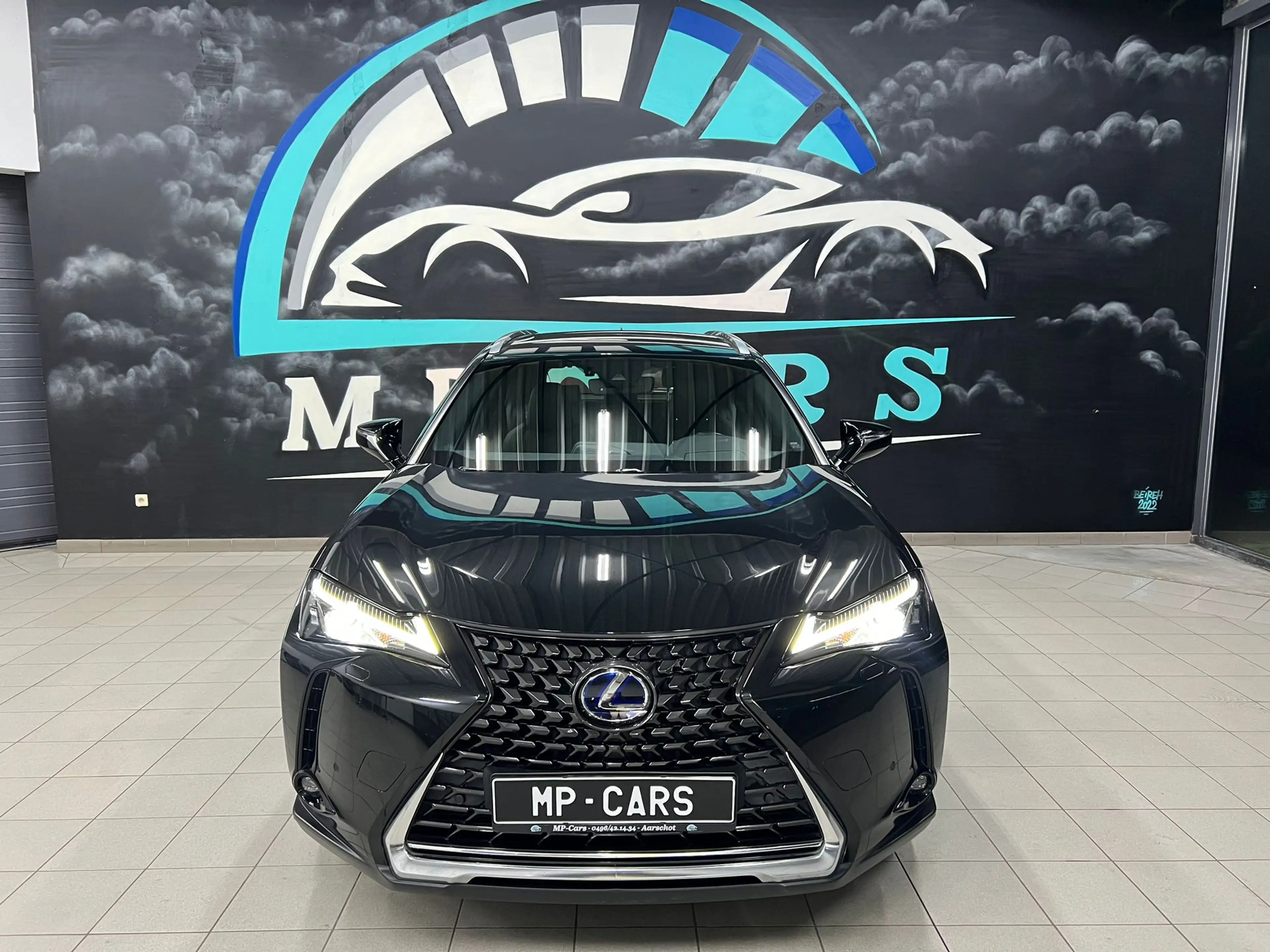 Lexus UX 250h UX 250h 2.0i FWD Black Line — photo 3