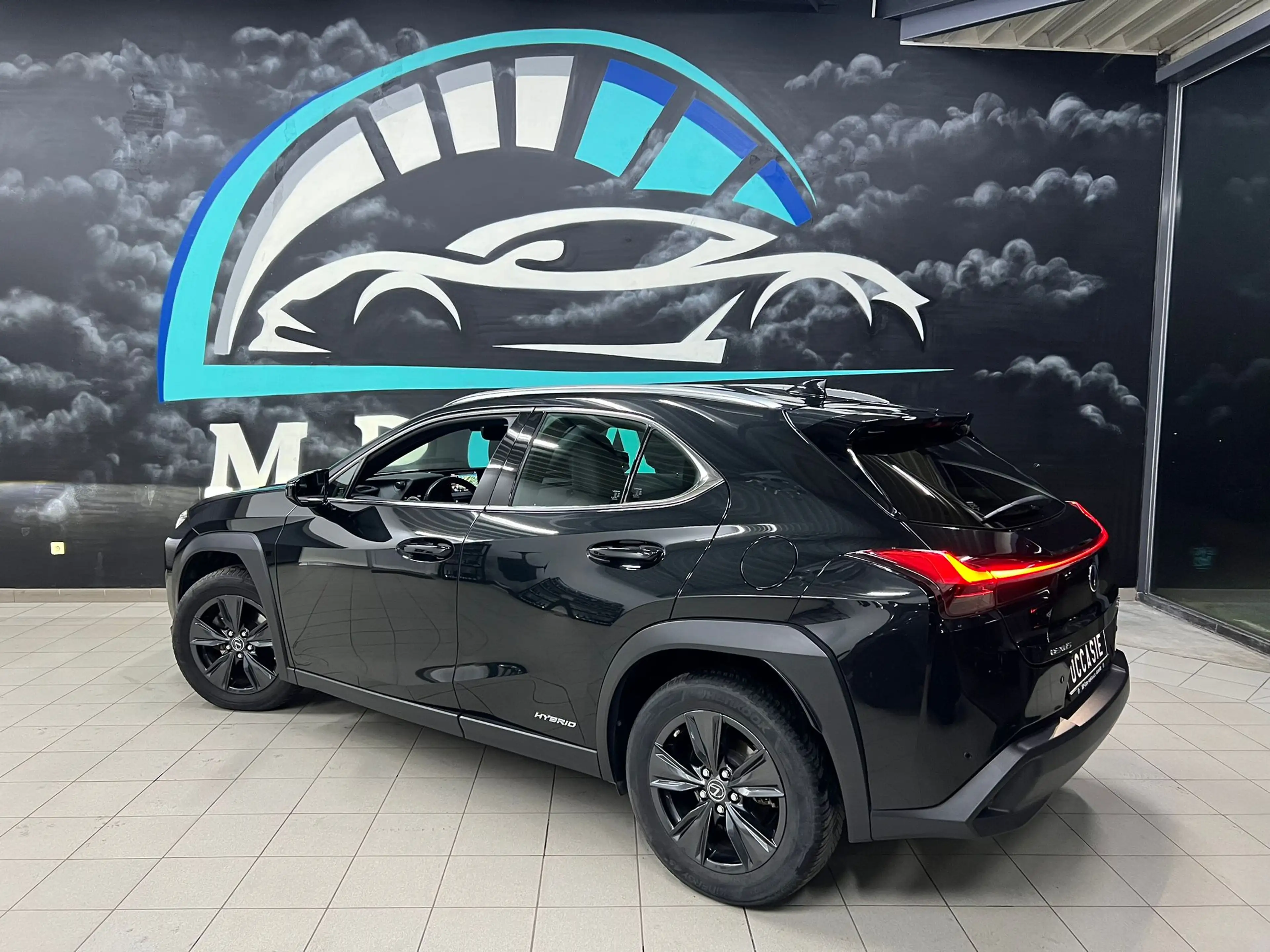 Lexus UX 250h UX 250h 2.0i FWD Black Line — photo 10