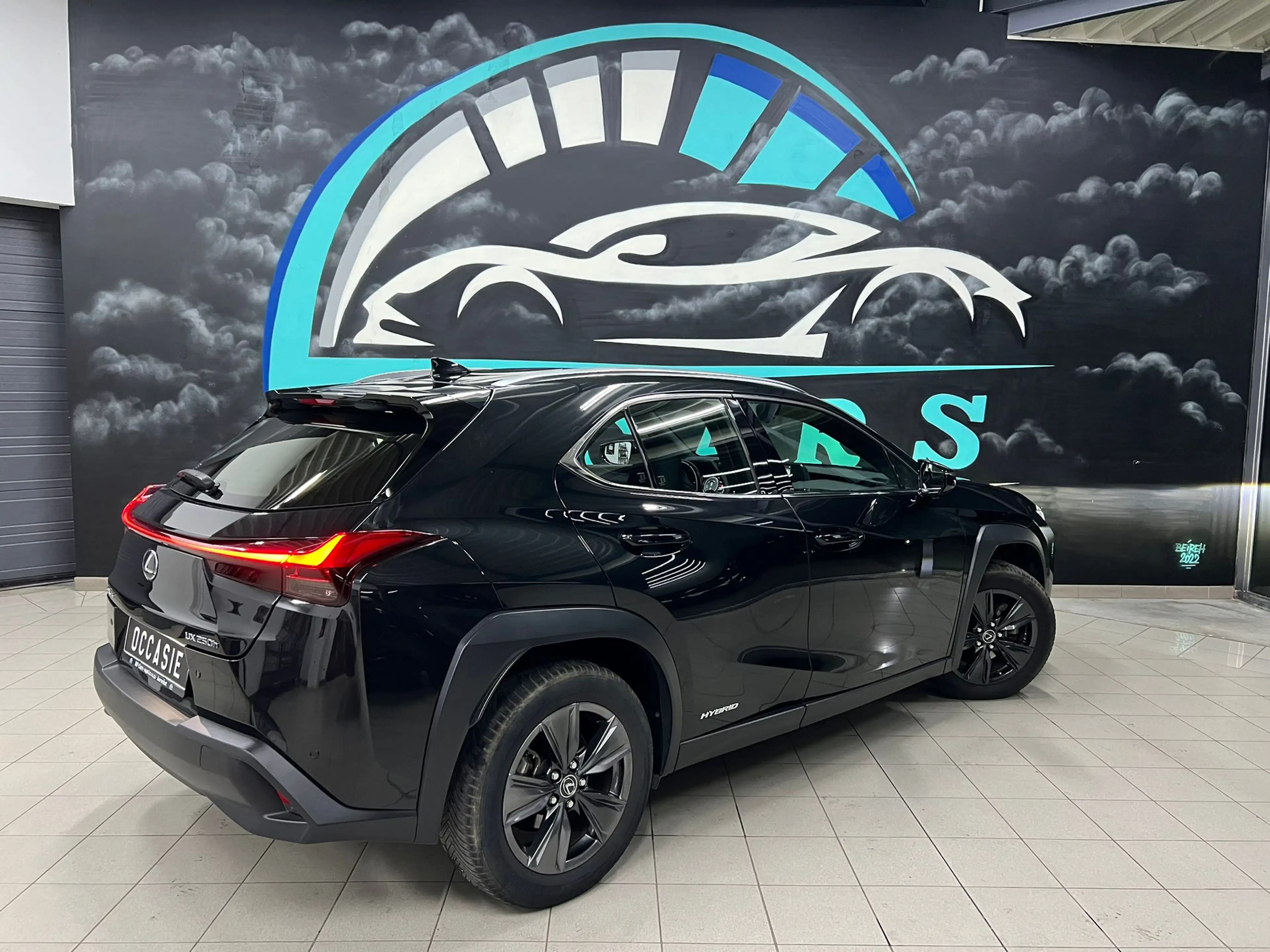 Lexus UX 250h UX 250h 2.0i FWD Black Line — photo 6