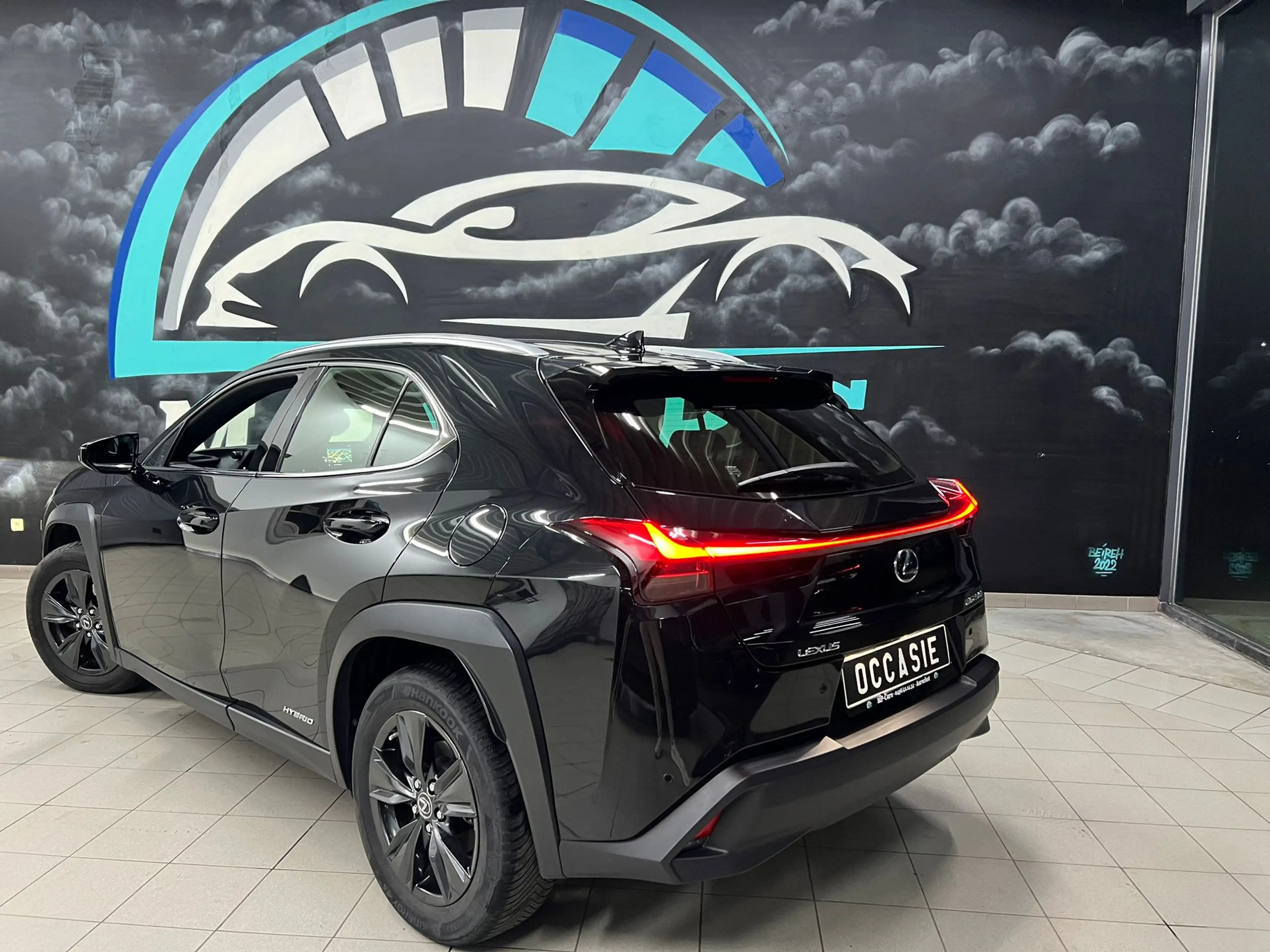 Lexus UX 250h UX 250h 2.0i FWD Black Line — photo 9