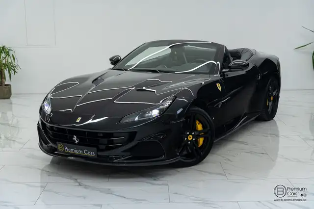 Ferrari Portofino view 2