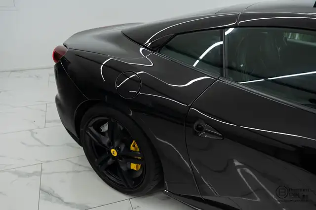 Ferrari Portofino view 15