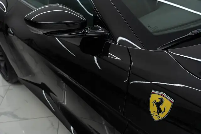 Ferrari Portofino view 14