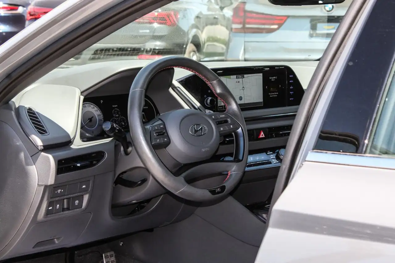 Hyundai SONATA снимка Hyundai SONATA