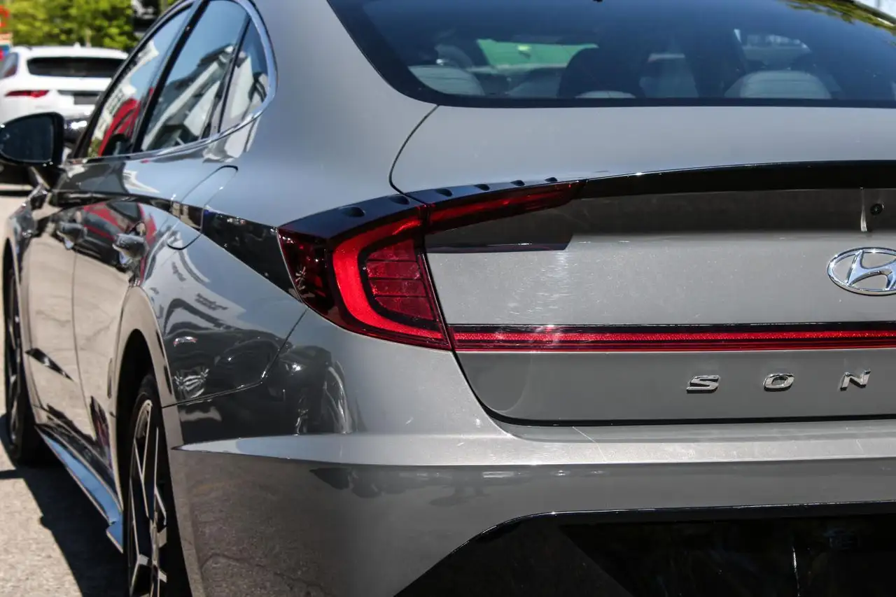 Hyundai SONATA снимка Hyundai SONATA