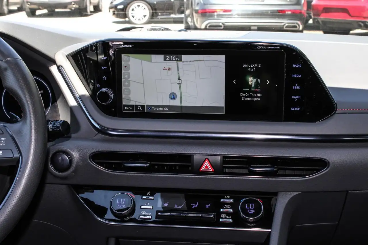 Hyundai SONATA снимка Hyundai SONATA