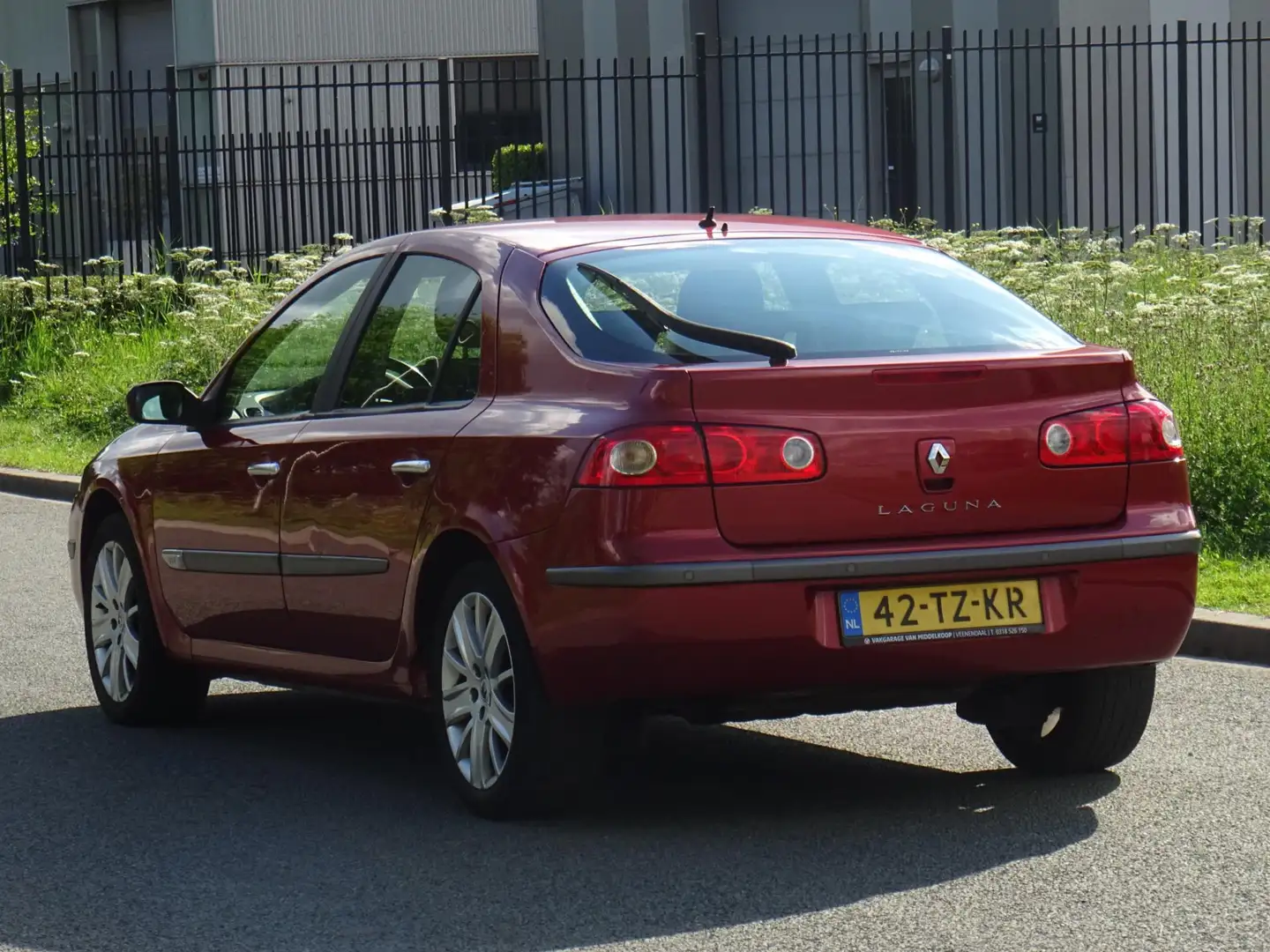 Renault Laguna 1.6-16V Tech Line NAP/LEER/XENON/AIRCO/CRUISE Rood - 2