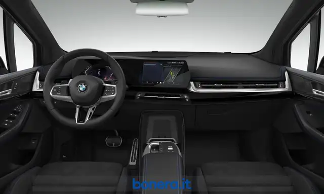 BMW 2 Series view 4