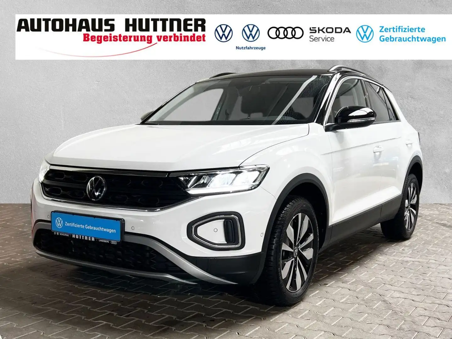 Volkswagen T-Roc MOVE 1.5 TSI 6-Gang AHK LED ACC NAVI Klima Weiß - 1