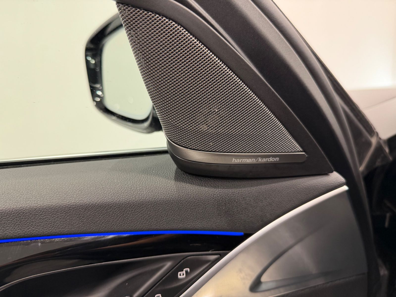 BMW 540 d xDrive Touring M Sportpaket PANO+HARMAN — photo 15