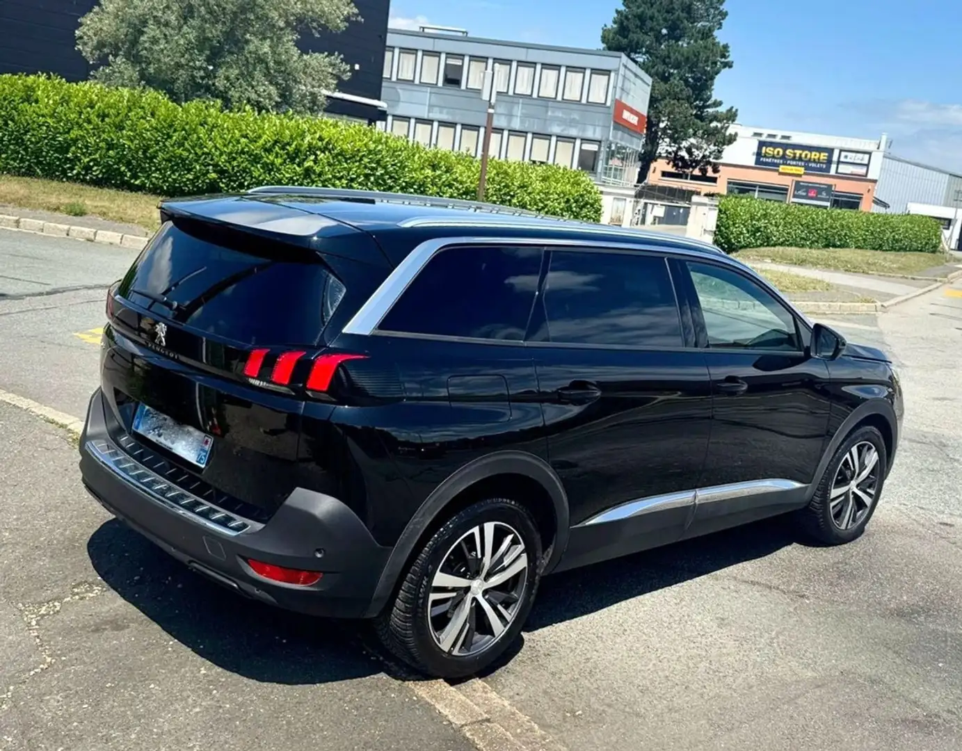Peugeot 5008 1.2 PT 130 EAT8 ALLURE PACK 22492HT 02/2023 TBEG Schwarz - 2
