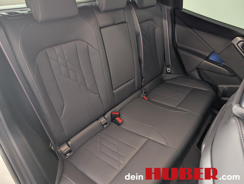 BMW X3 30e PHEV xDrive — photo 8