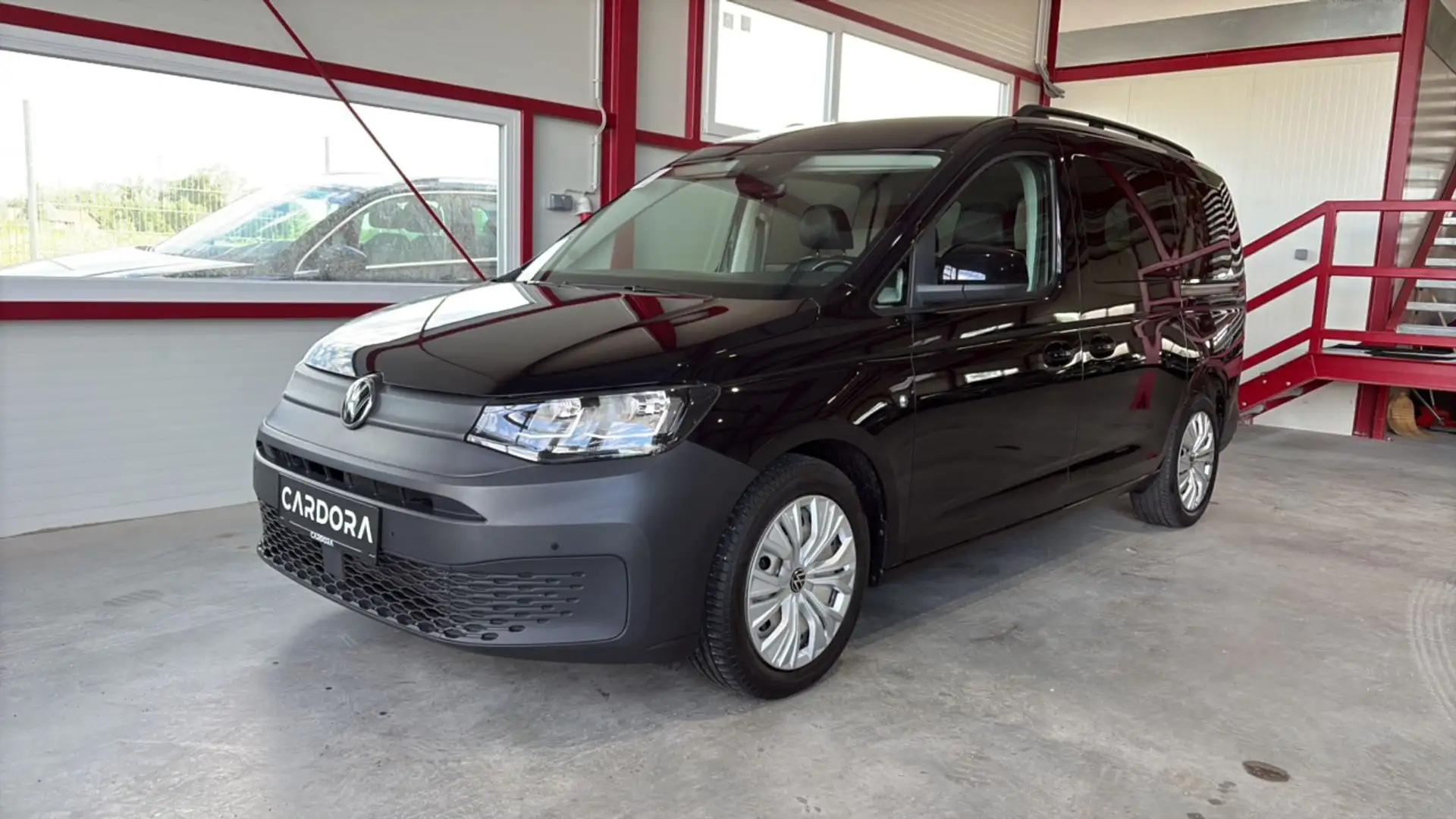 Volkswagen Caddy 2.0 TDI Maxi *7-SITZER*AHK*TEMP*ASSIST* Schwarz - 2