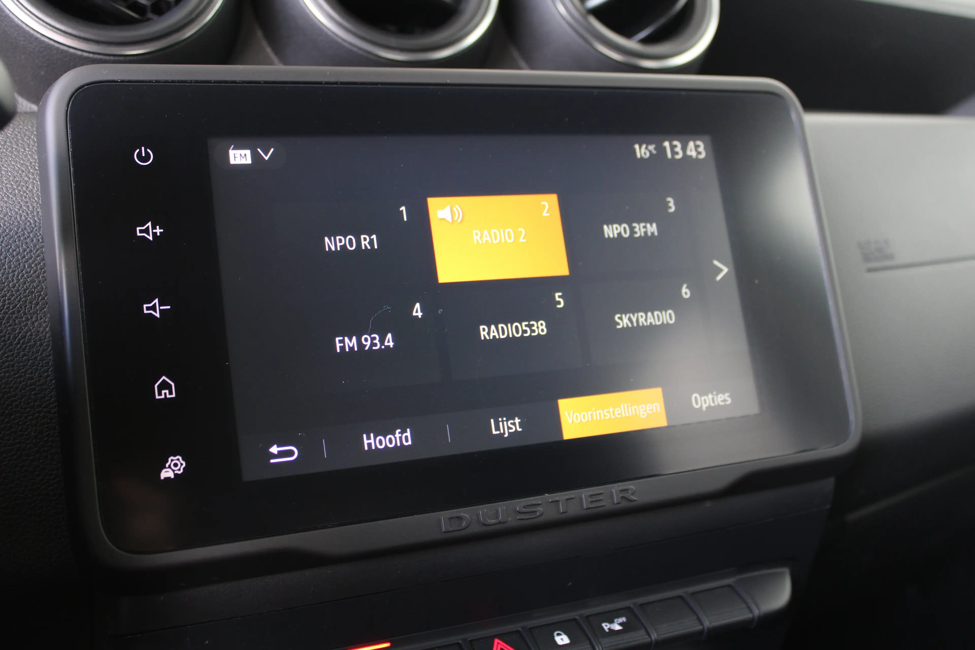 Dacia Duster 1.0 TCe Bi-Fuel Prestige | 1500 kg trekgewicht | N — photo 25