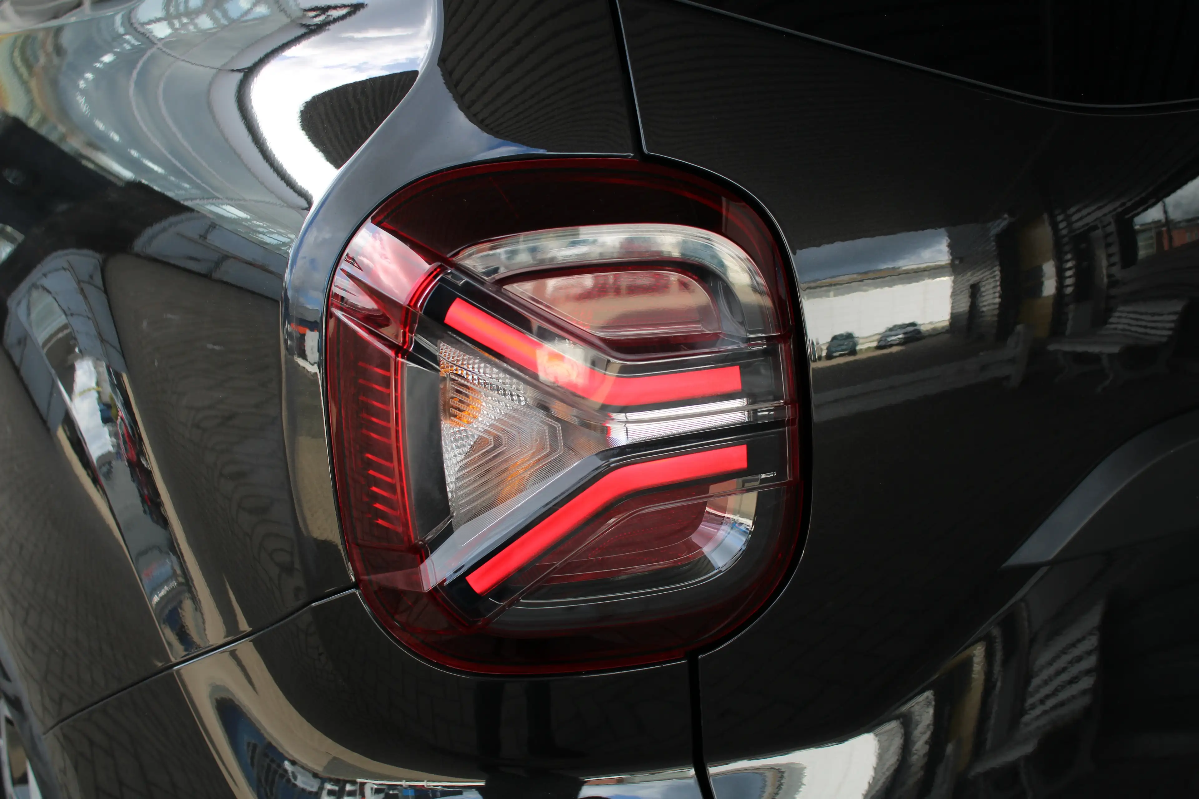 Dacia Duster 1.0 TCe Bi-Fuel Prestige | 1500 kg trekgewicht | N — photo 28