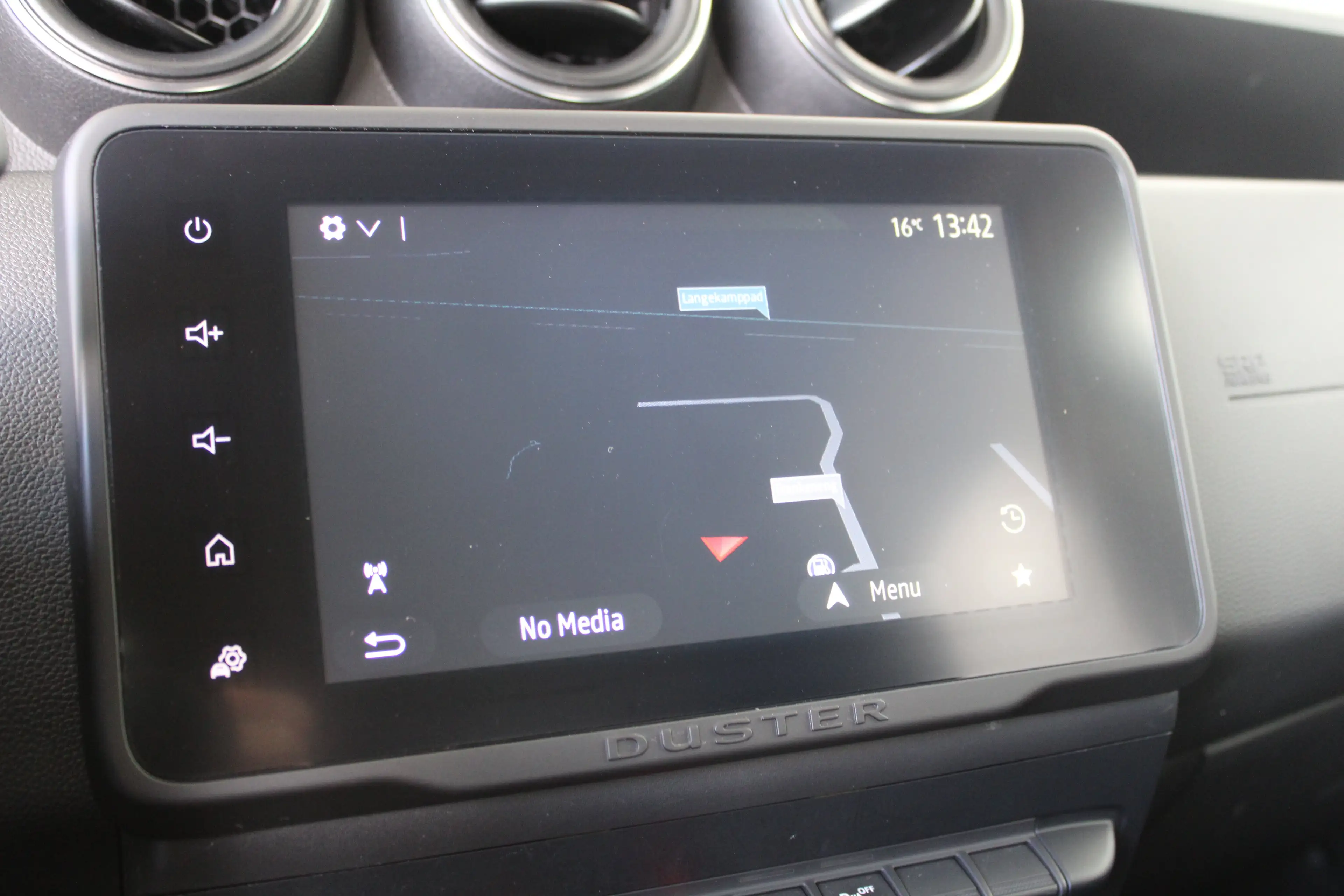 Dacia Duster 1.0 TCe Bi-Fuel Prestige | 1500 kg trekgewicht | N — photo 24