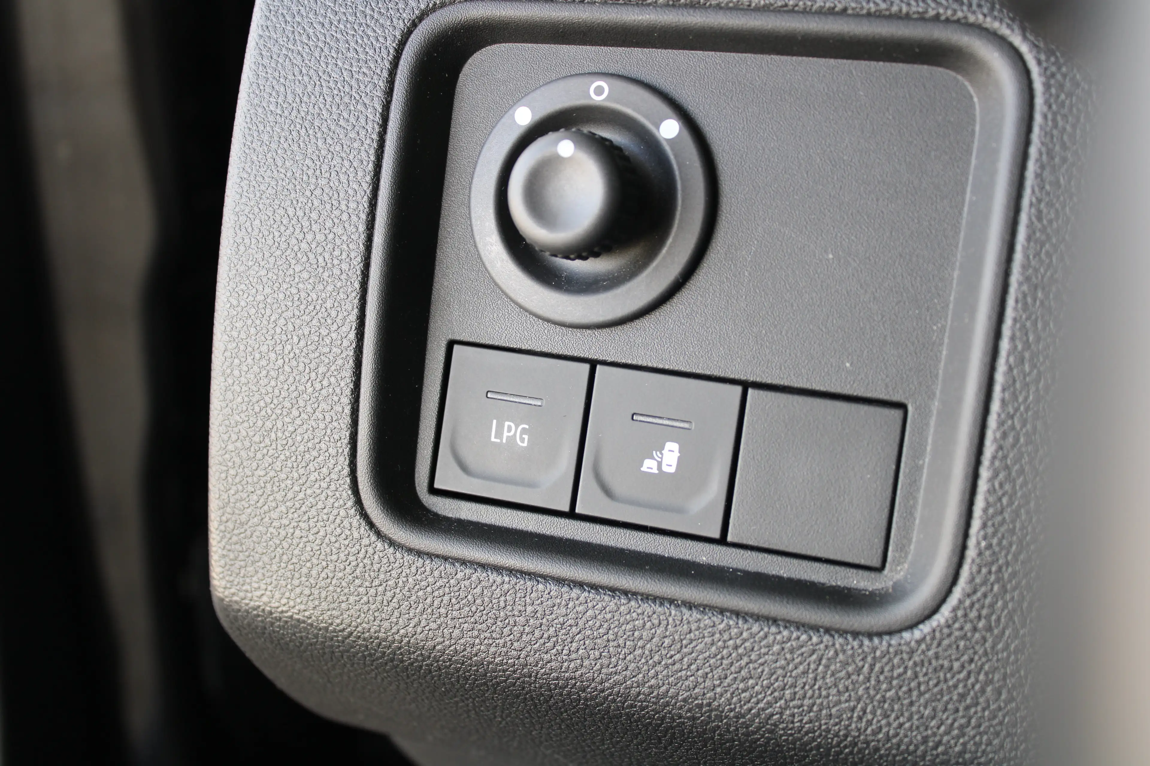 Dacia Duster 1.0 TCe Bi-Fuel Prestige | 1500 kg trekgewicht | N — photo 20