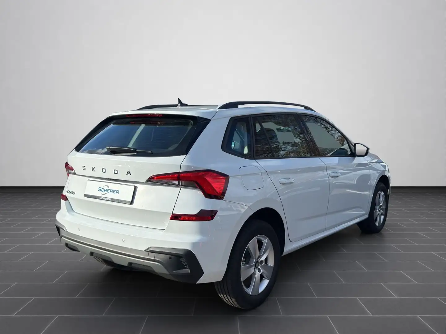Skoda Kamiq 1.0 TSI DSG Selection KAMERA ACC SHZ Weiß - 2