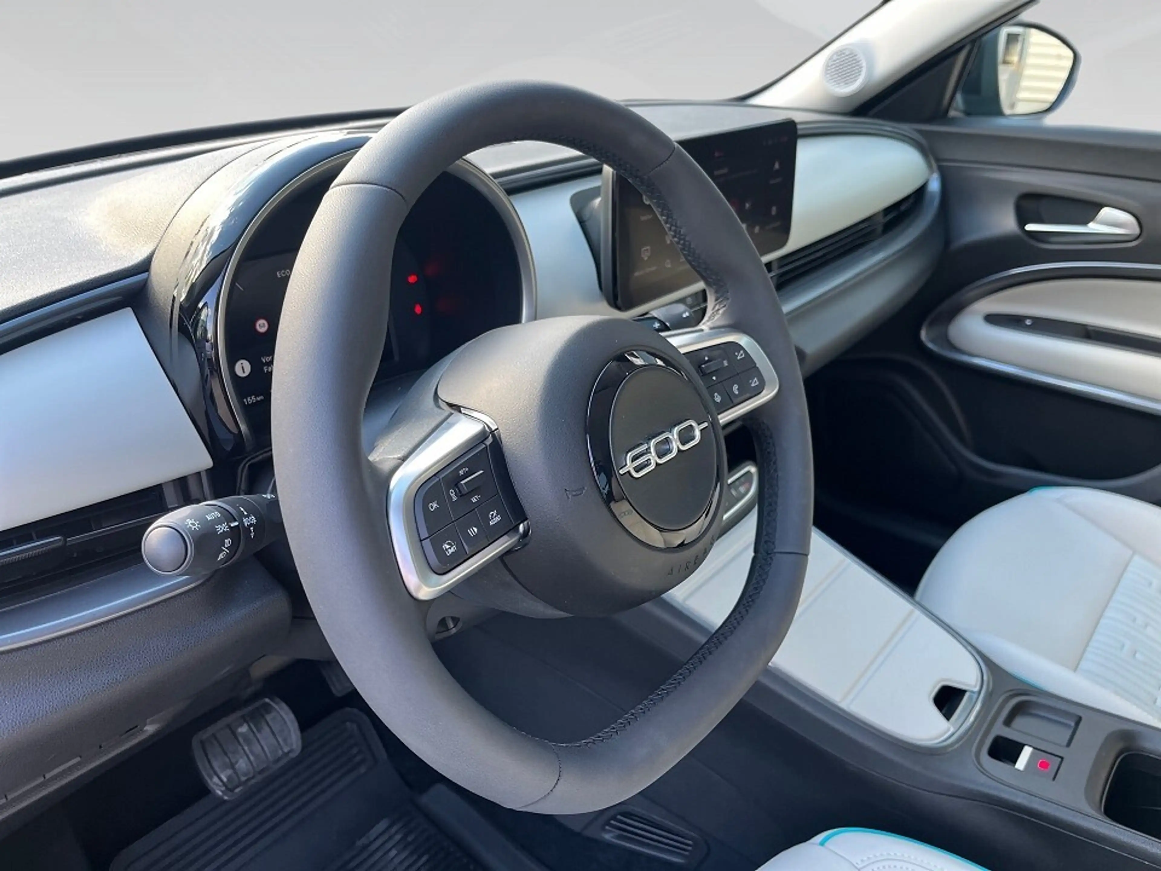 Fiat 600 Hybrid LA PRIMA T-Gen3 145 — photo 12