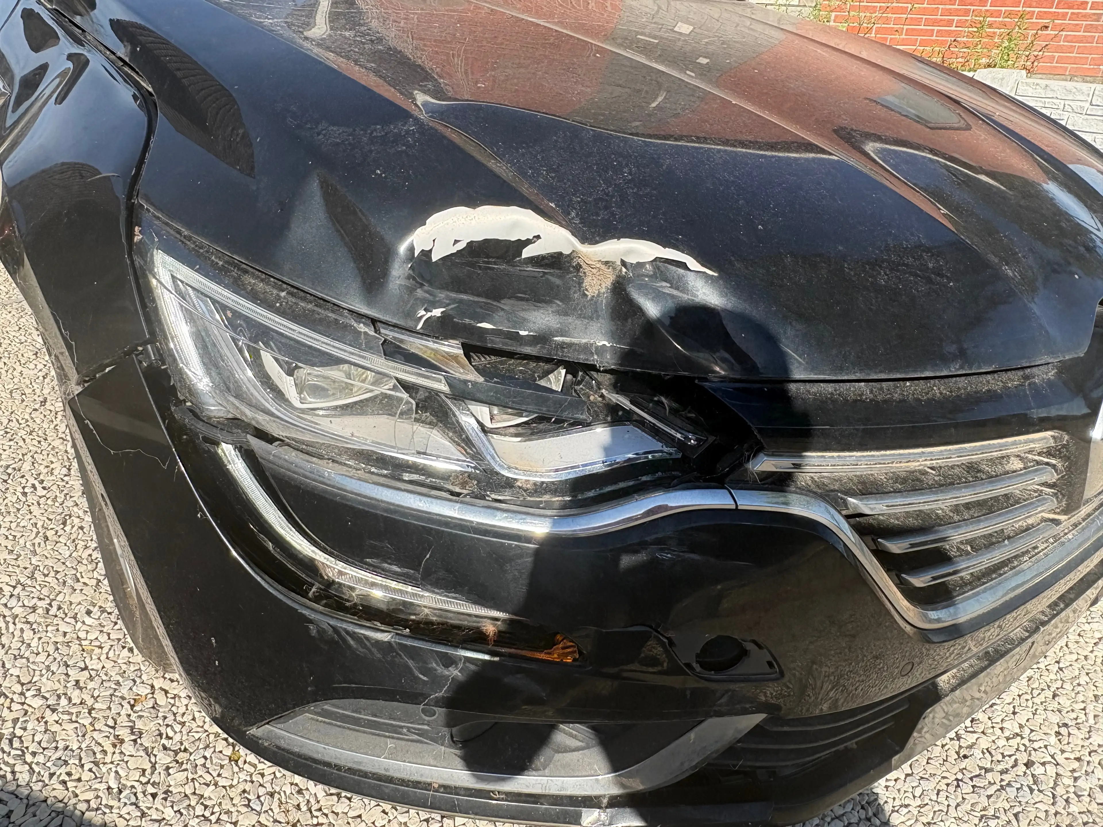Renault Talisman Talisman 1.5 dCi accidenté ongeval. — photo 6
