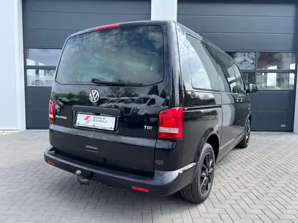 Annonce voiture d'occasion Volkswagen T5 Multivan - CARADIZE