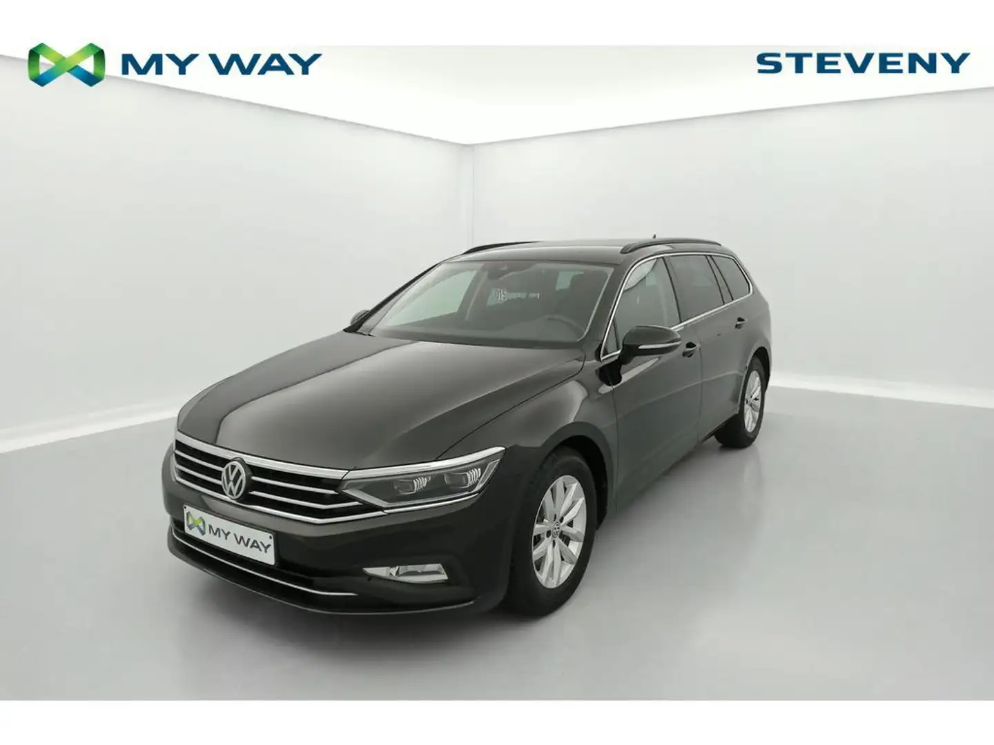 Volkswagen Passat Variant 1.5 TSI Style Business DSG Zwart - 1