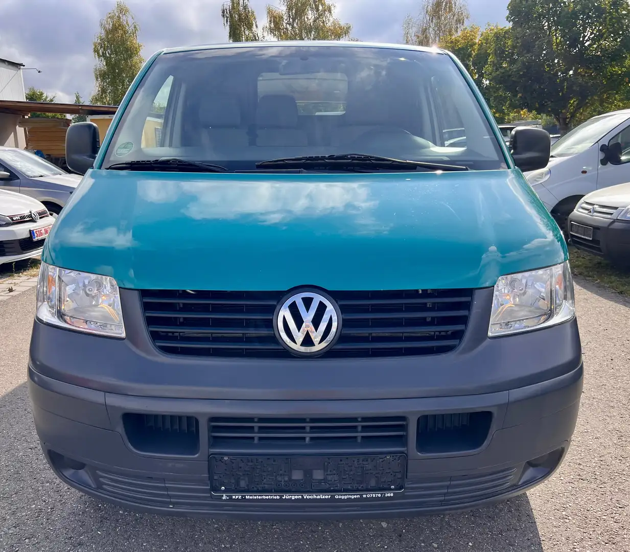 Volkswagen T5 Kombi Kasten City, TÜV 11/2026, 1te Hand, MwSt. Grün - 2