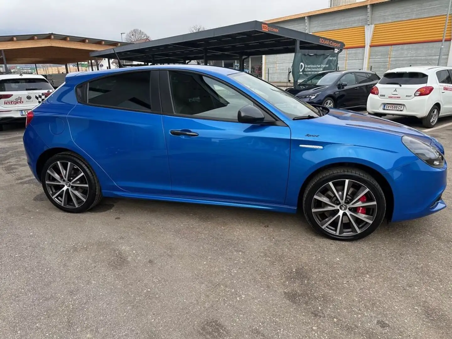Alfa Romeo Giulietta Sprint 1,4 TB 120 Modrá - 2