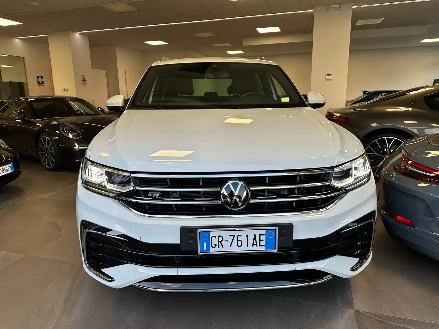 Volkswagen Tiguan E-HYBRID  R-Line dsg FULL GAR VW 10/2027 Bianco - 2