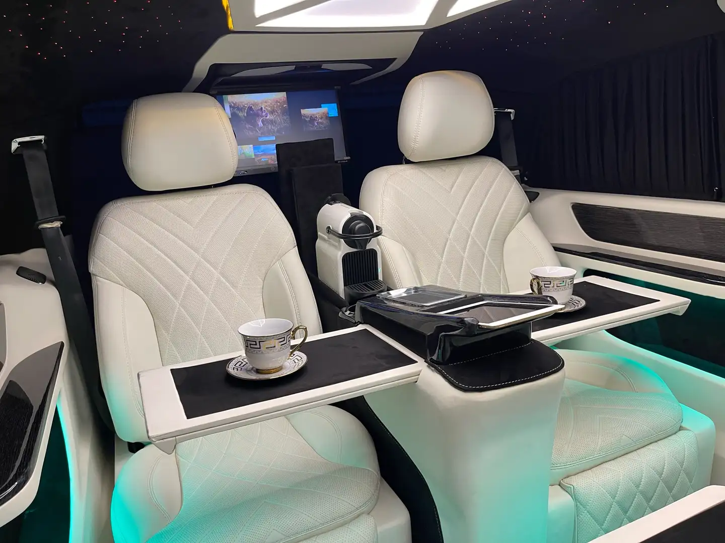 Mercedes-Benz V MERCEDES V-KLASSE MAYBACH LUXUS EXTRAL. WERKSGAR. - 1