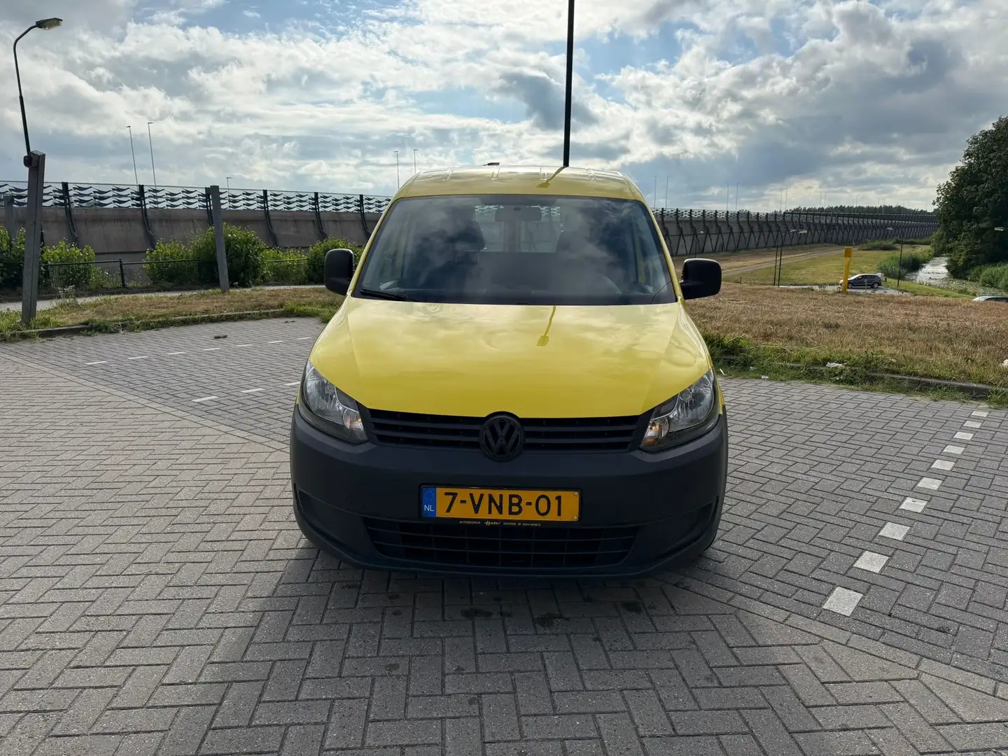 Volkswagen Caddy | MARGE | 1.6 TDI | 55KW | NAP | 2011 | Yellow - 2