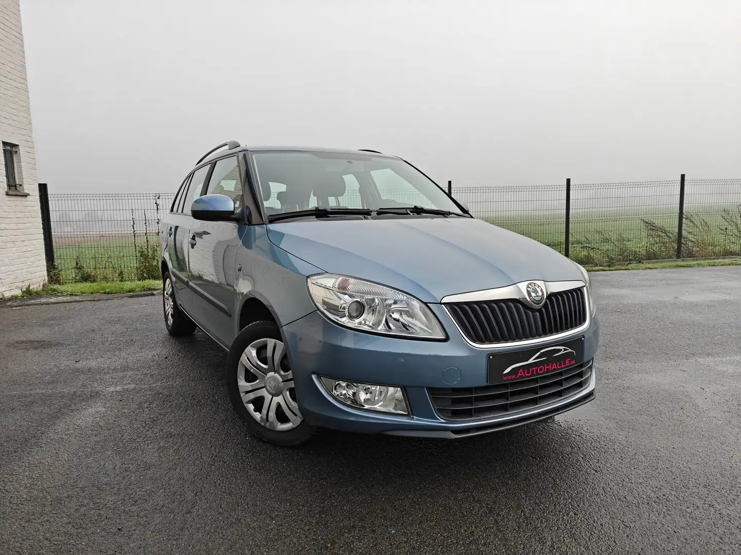 Skoda Fabia Fabia SW 1.2i Ambition benzine - 83.000km - AIRCO Grau - 1