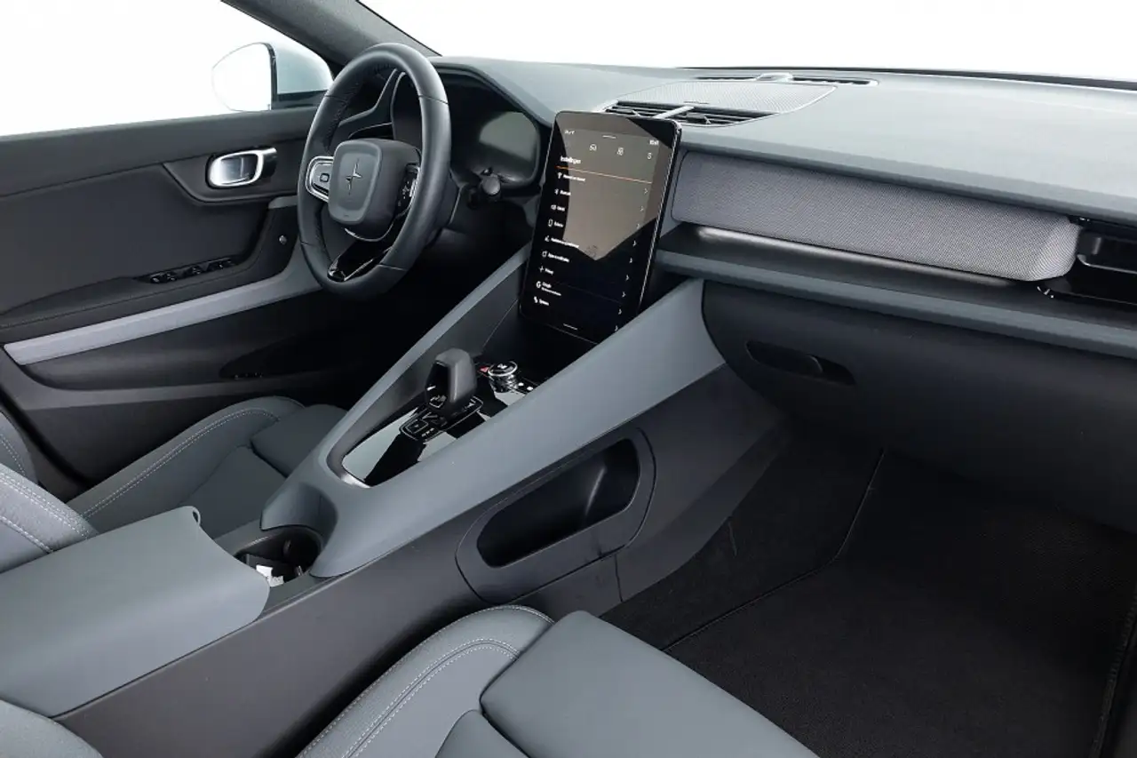 Polestar 2 2024
