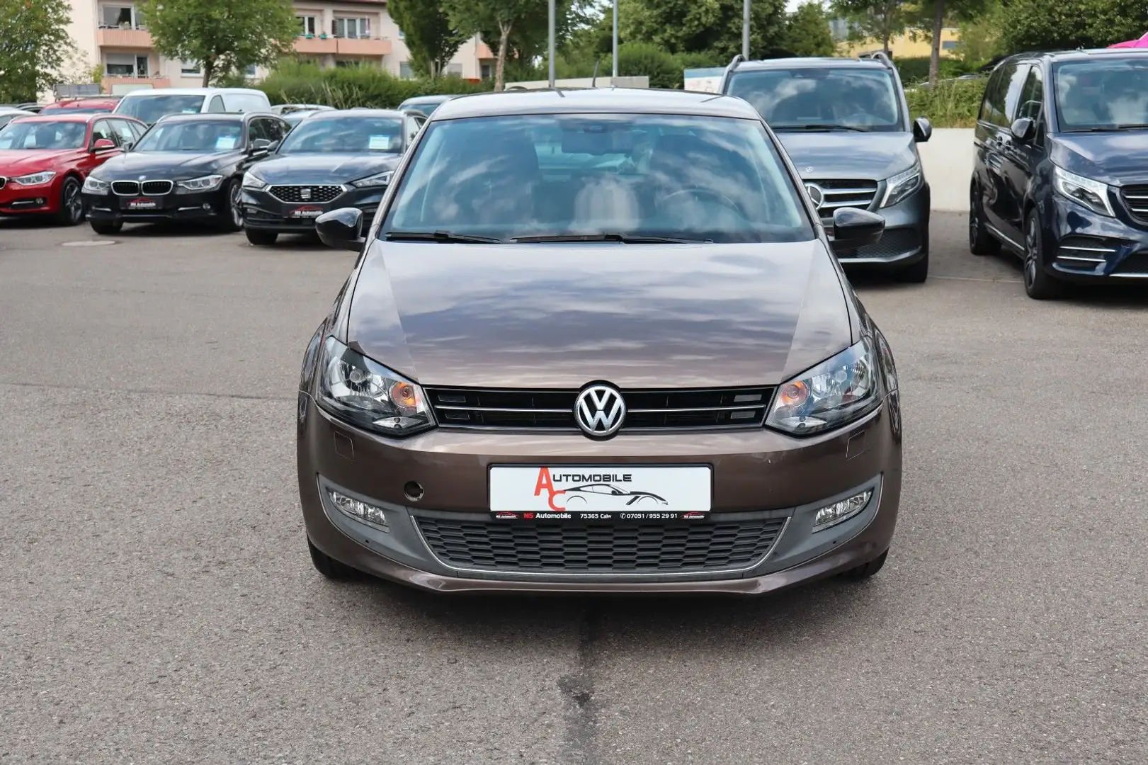 Volkswagen Polo V 1.2 TSI Style_Klima_Sitzhz_Tempomat_ Braun - 2