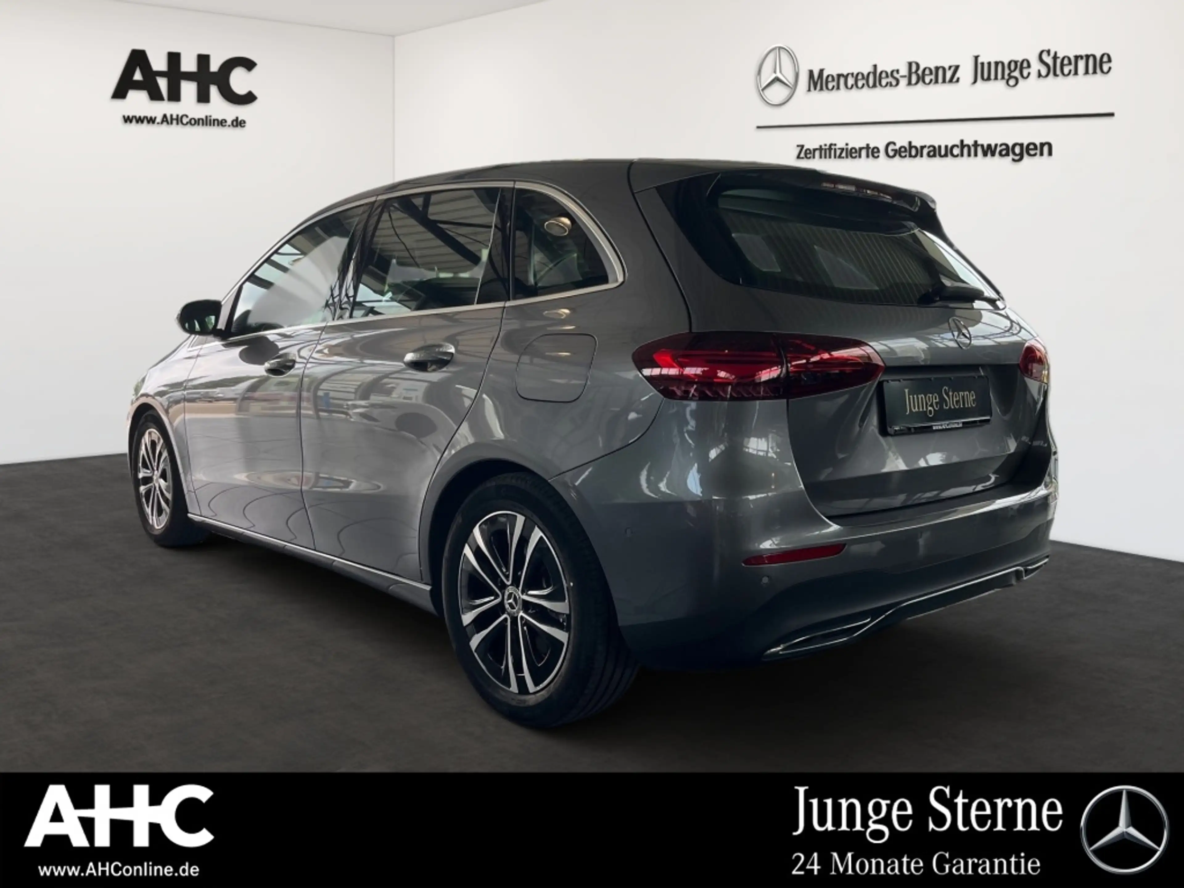 Mercedes-Benz B 220 4M Progressive Navi LED SHZ SpurH ParkAss — photo 4