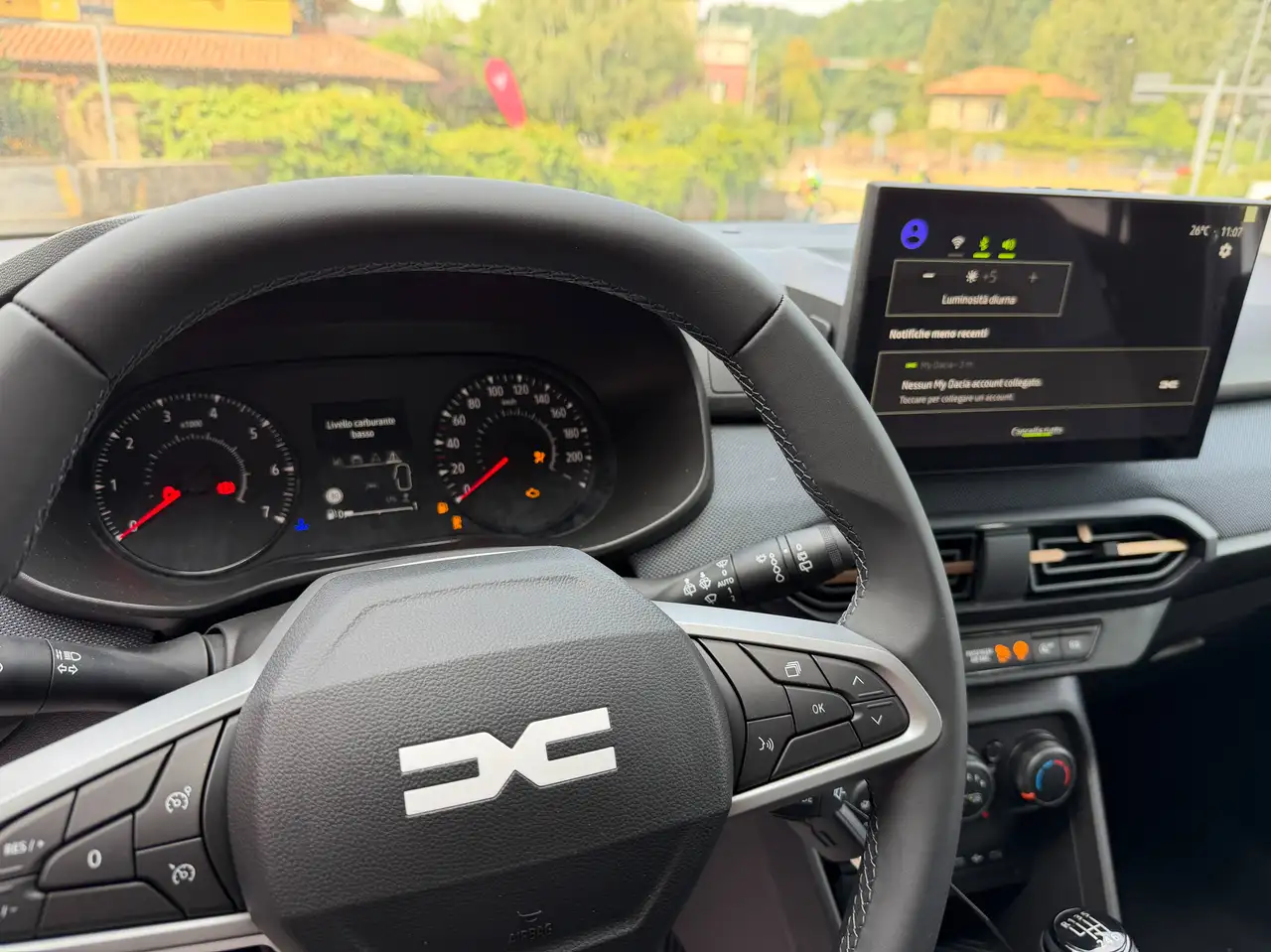 Dacia Sandero 2026 — фото 11