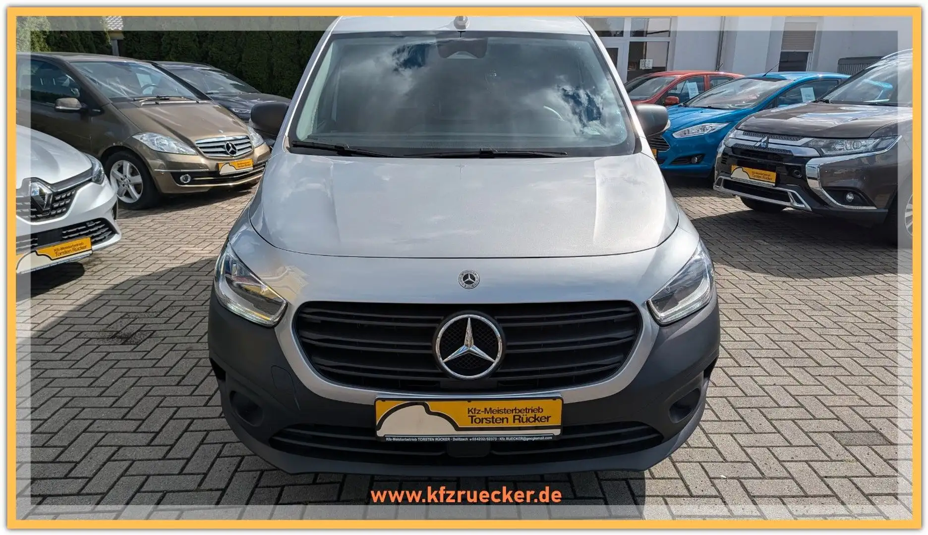 Mercedes-Benz Citan Kasten 110 CDI NAVI SHZG TEMPOM WÜRTH AHK Silber - 2