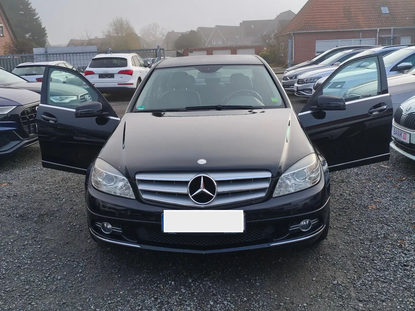Mercedes-Benz C 250 C 250 CDI DPFBlueEFFICIENCY Avantgarde Black - 1