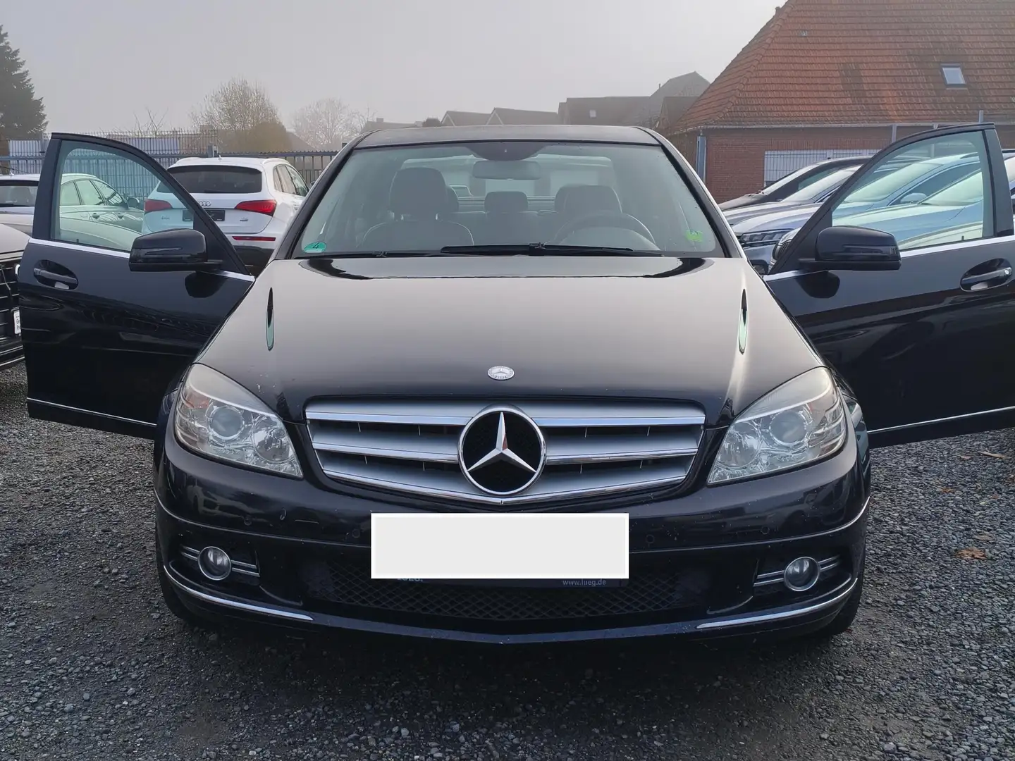 Mercedes-Benz C 250 C 250 CDI DPFBlueEFFICIENCY Avantgarde Black - 2